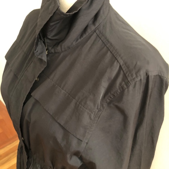 Daisy Fuentes Black Lightweight Coat - Picture 10 of 11